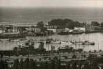 34. Widok na ORP „Burza” i port rybacki (fot. M. Murman), b.d.; sygn. APG O/Gdynia 90-128  
