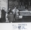 Biskup Władysław Rubin przemawia przy głównym ołtarzu w kościele pw. św. Andrzeja na Kwirynale ( S. Andrea al Quirinale) w trzecim dniu centralnych obchodów milenijnych dla Polonii z całego świata, który był poświęcony młodzieży, 14 maja 1966 r. PISK, 9/8,3/1  