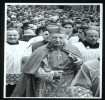 Prymas Polski kardynał Stefan Wyszyński wśród wiernych na uroczystościach milenijnych w Gdańsku, fot. Janusz Uklejewski, 29 maja 1966 r. APG, 3385/418,6.